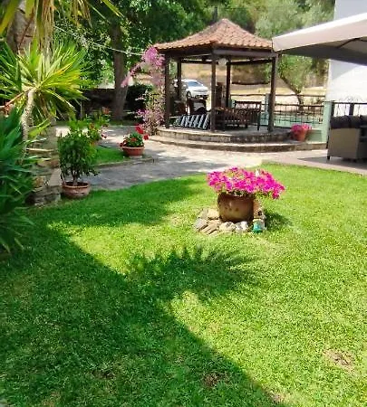 Dimitris -villa 5 بيت للعطل